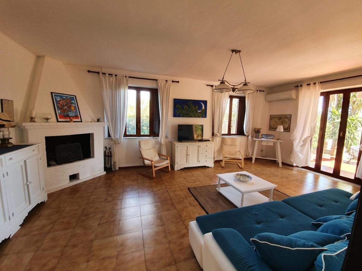 Villa Mariella Carini Buitenkant foto