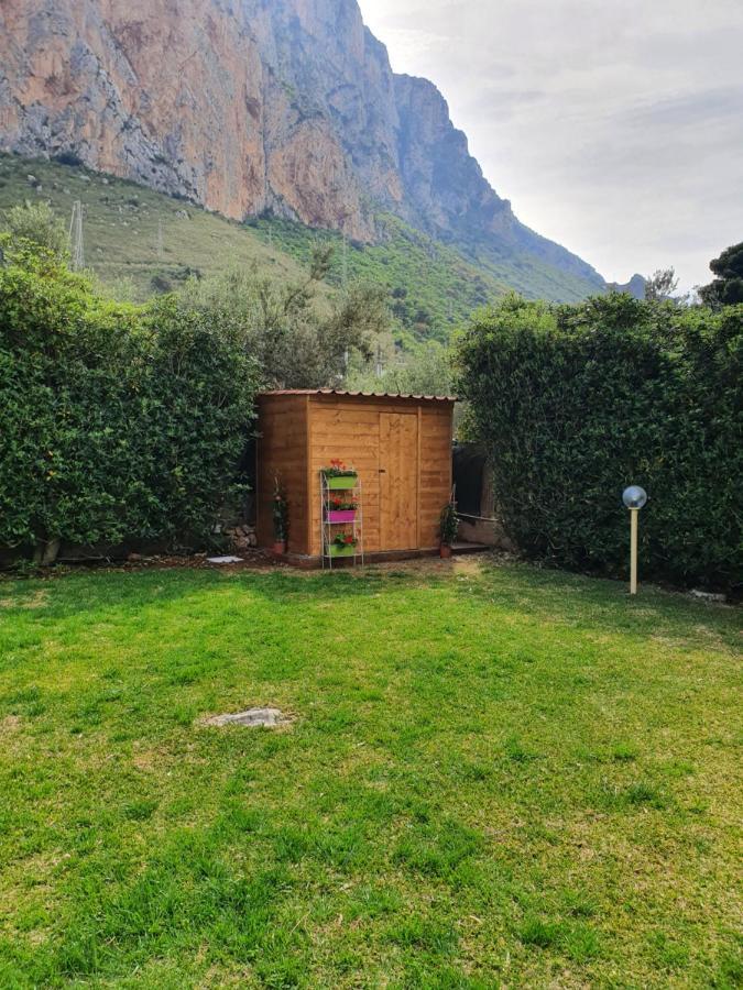 Villa Mariella Carini Buitenkant foto