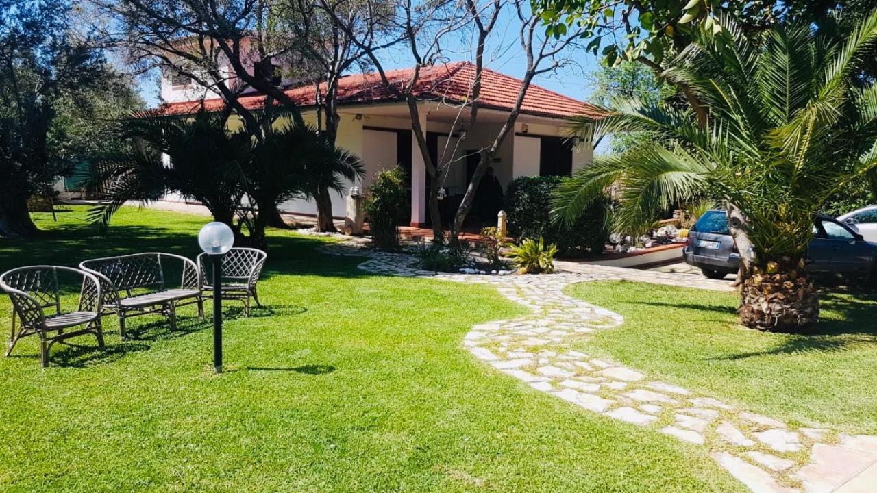 Villa Mariella Carini Buitenkant foto